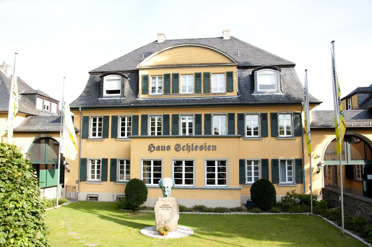 Haus Schlesien Hotel Königswinter Екстериор снимка