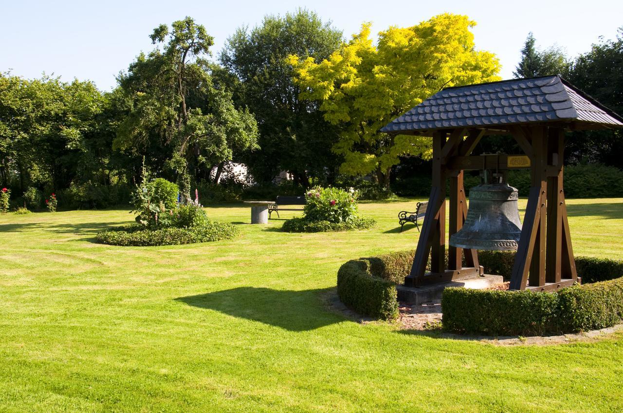Haus Schlesien Hotel Königswinter Екстериор снимка